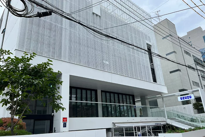 비산방지필름 시공 건물 파사드